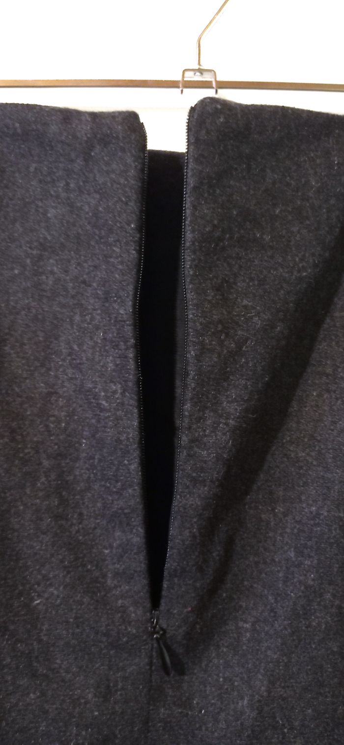 🌸Jupe courte 70% laine, L.O.G.G, taille 38 - photo numéro 4