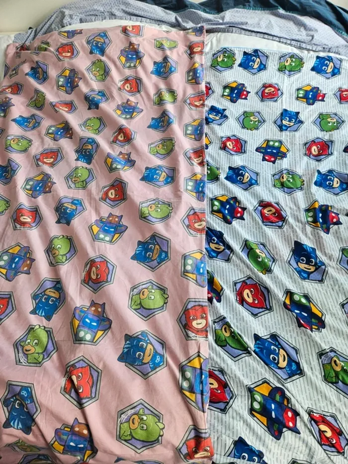 Lot 2 housse de couette et 1 Taie d'oreiller 1 personne Pyjamasques - photo numéro 8