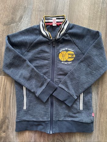 Sweat zippé Okaïdi taille 6 ans