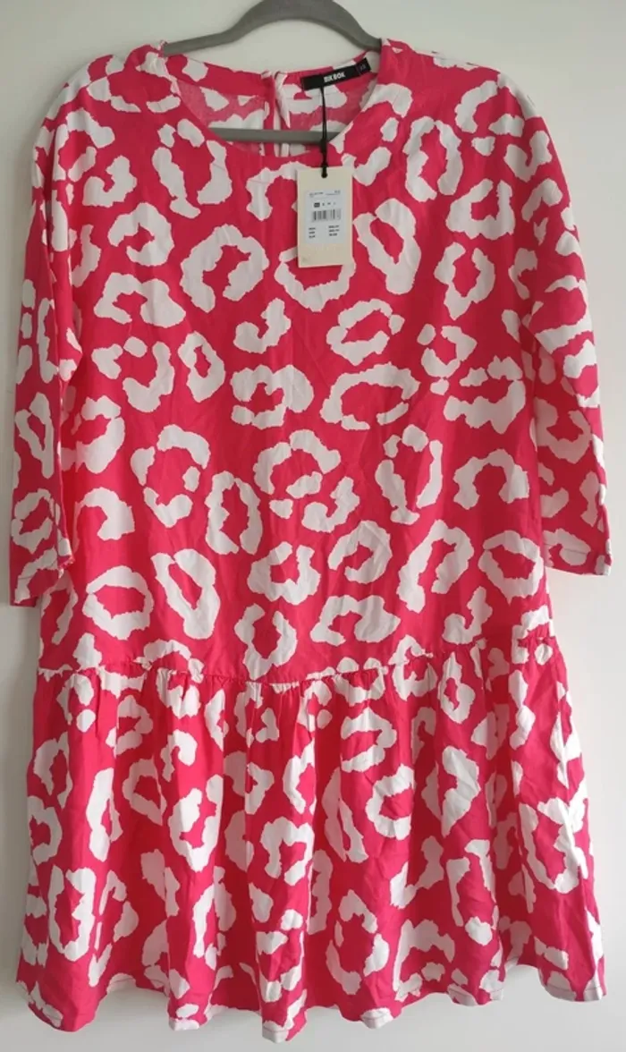 Superbe robe volantée léopard rose fushia- Drop Sauvage - photo numéro 4