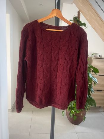 Pull rouge bordeaux 