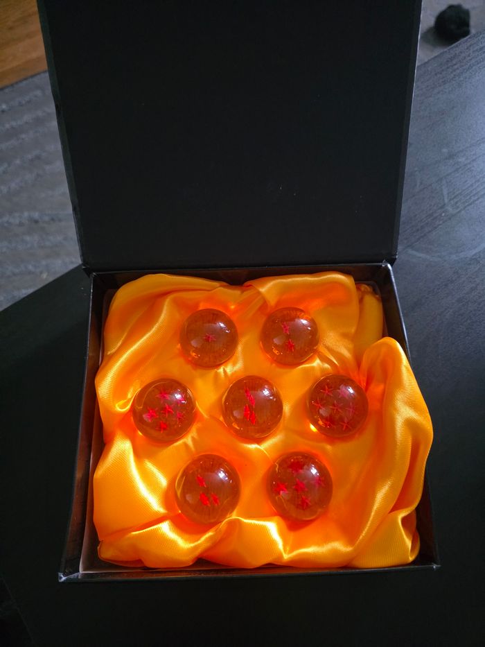 Coffret de 7 balles de dragon ball Z neuf - photo numéro 5
