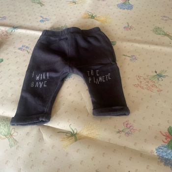 Pantalon  6 mois