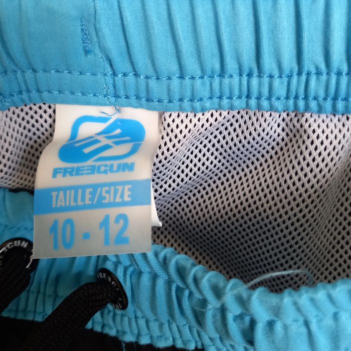 Lot de shorts de bain T. 10 ans - photo numéro 7