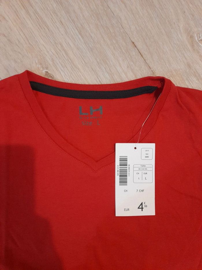 Tee shirt col V - photo numéro 2