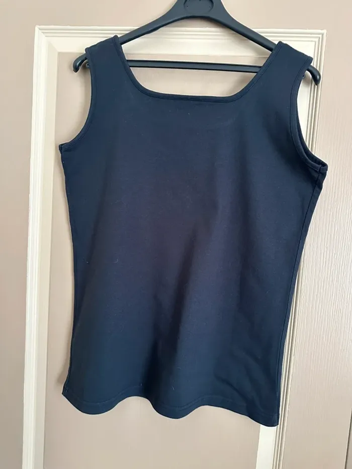 Débardeur marine - photo numéro 2