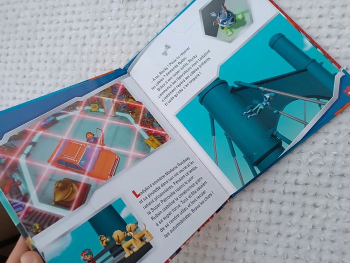 🔸Livre La Pat Patrouille - Super Jumeaux, Super Chiots - Hachette Jeunesse🔸 - photo numéro 4