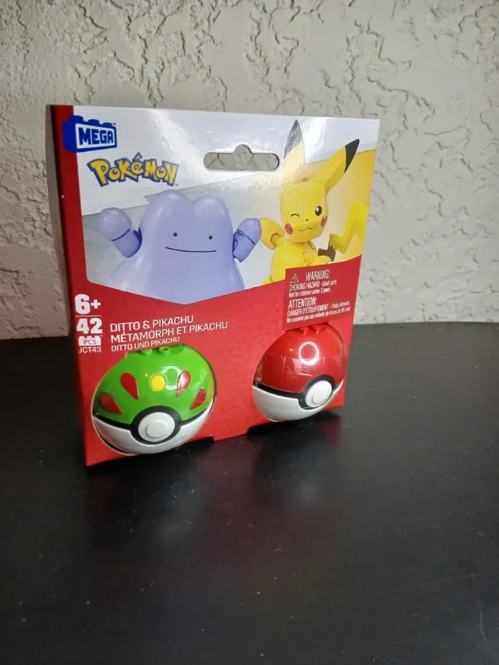 Pokeball Pokemon Pikachu et Metamorph - photo numéro 8