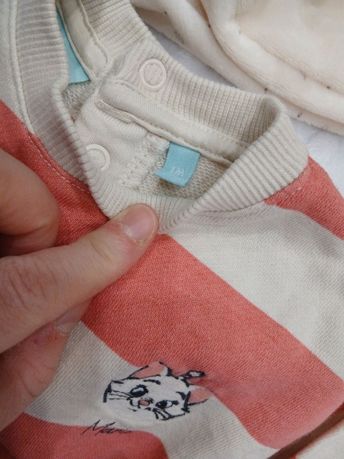 Pull disney marie - photo numéro 3