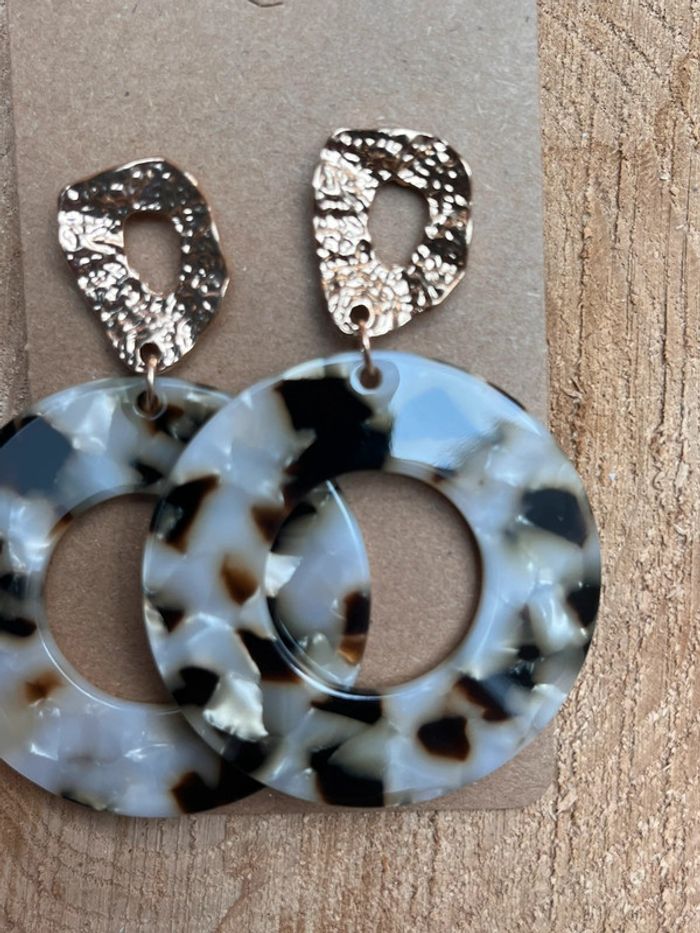 Boucle d’oreille - photo numéro 2