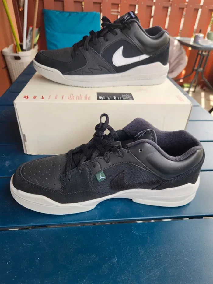 Jordan stadium 90 homme taille 46 neuves blanc noir - photo numéro 3