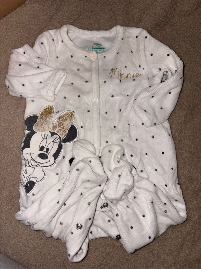 6 pyjamas - photo numéro 5