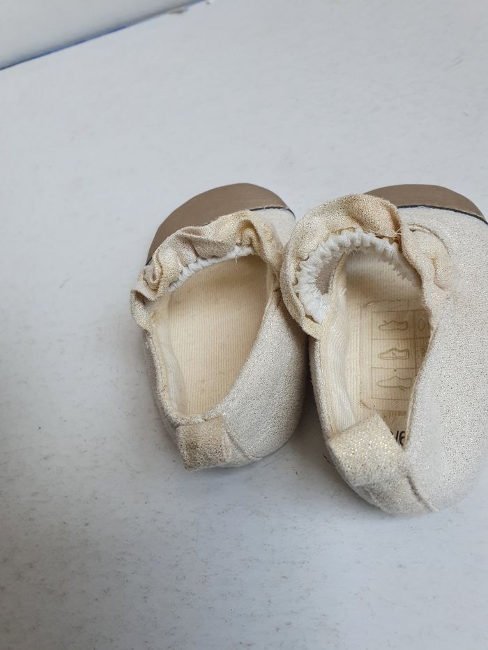 Chaussure fille 10.5 cm - photo numéro 2