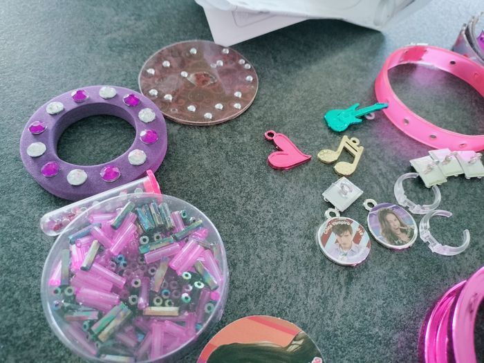 Set de bracelets Chica vampiro - photo numéro 2