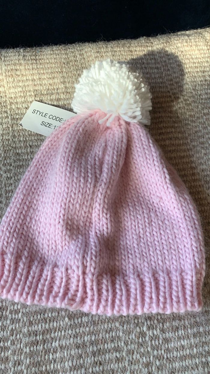 Lot bonnet rose et blanc fille 12 18 mois idée cadeau - photo numéro 5
