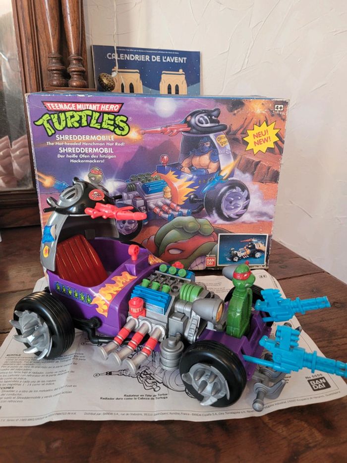 Vends shreddermobile tortues ninjas 90s bandai (manque missiles)