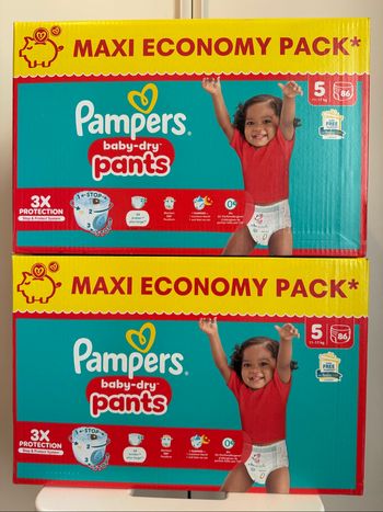 172 couches Pampers pants taille 5