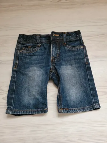 Short en jean 4 ans
