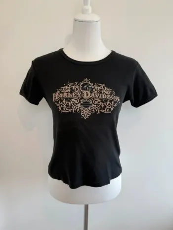 T-shirt Harley Davidson femme noir taille M très bon état