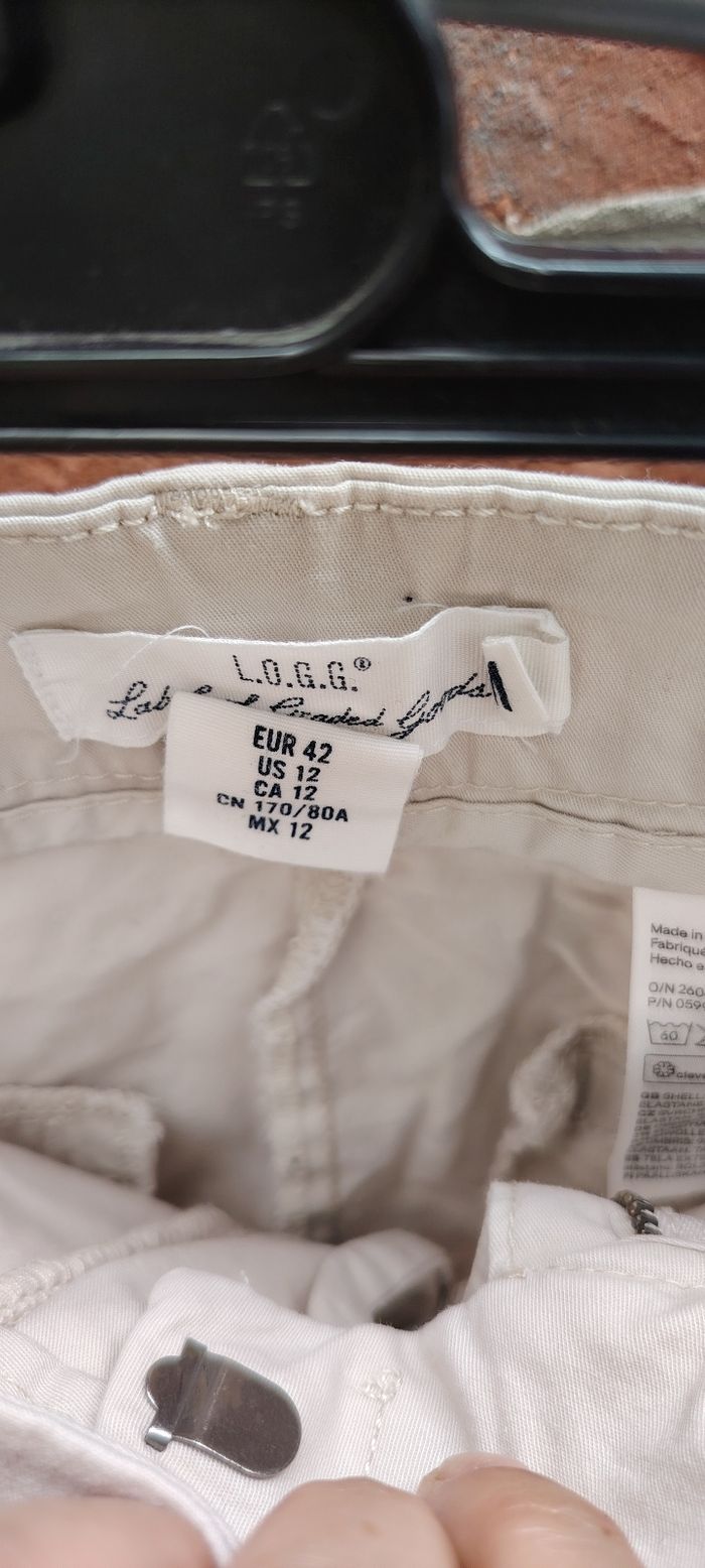 Short beige - photo numéro 2