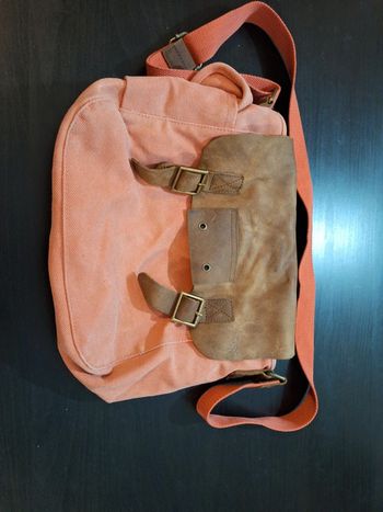Sac bandoulière orange et cuir