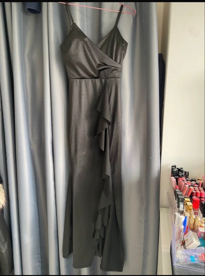 Robe de soirée moulante noire - photo numéro 3