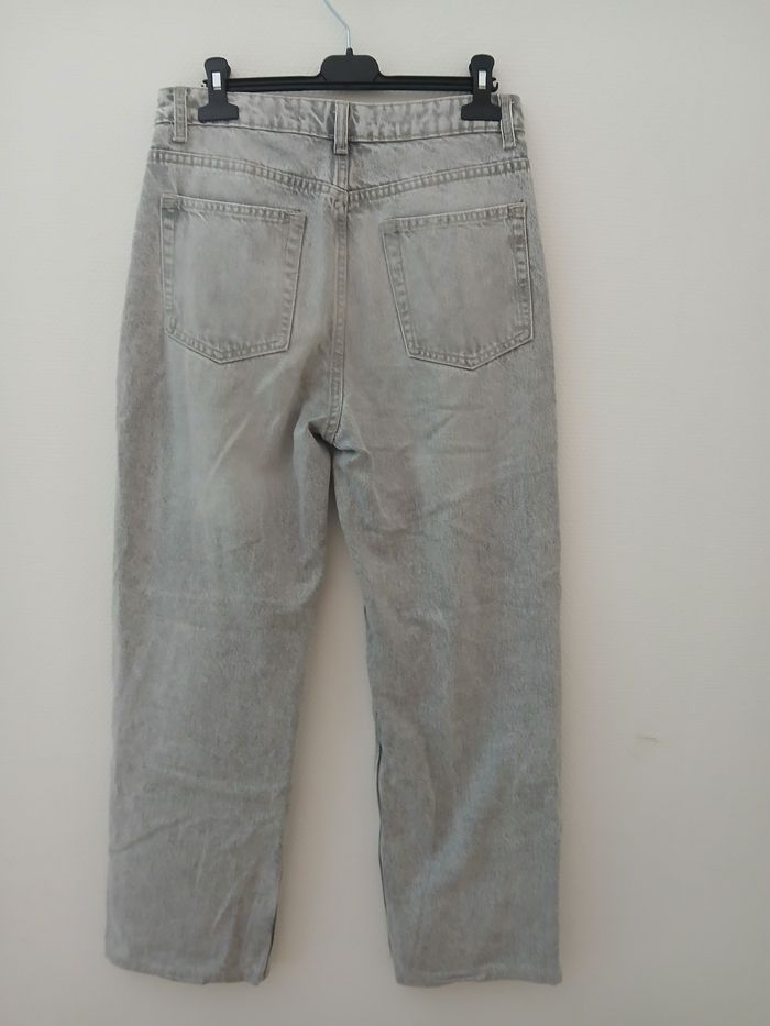 Jean fille Bershka 38 - photo numéro 3