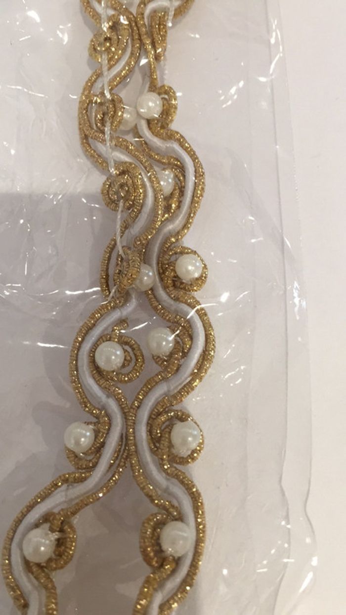 Bandeau cheveux doré perles blanches - photo numéro 3