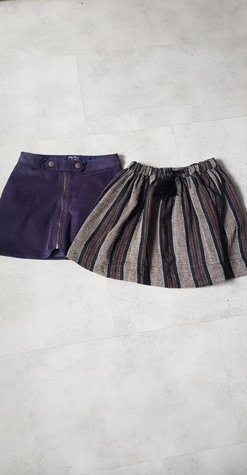 Lot 2 jupes zara 9 ans