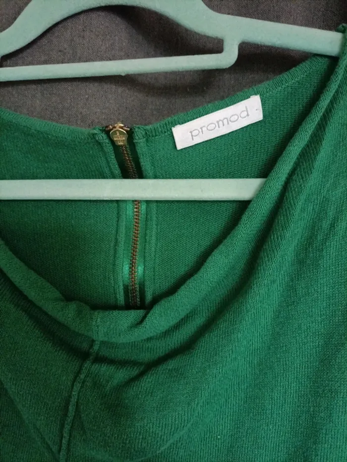 Pull en lainage vert émeraude - photo numéro 2