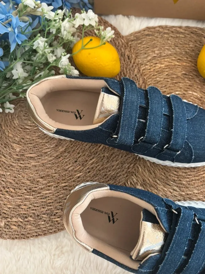 Baskets Vanessa Wu bleu marine et or taille 40 - photo numéro 3
