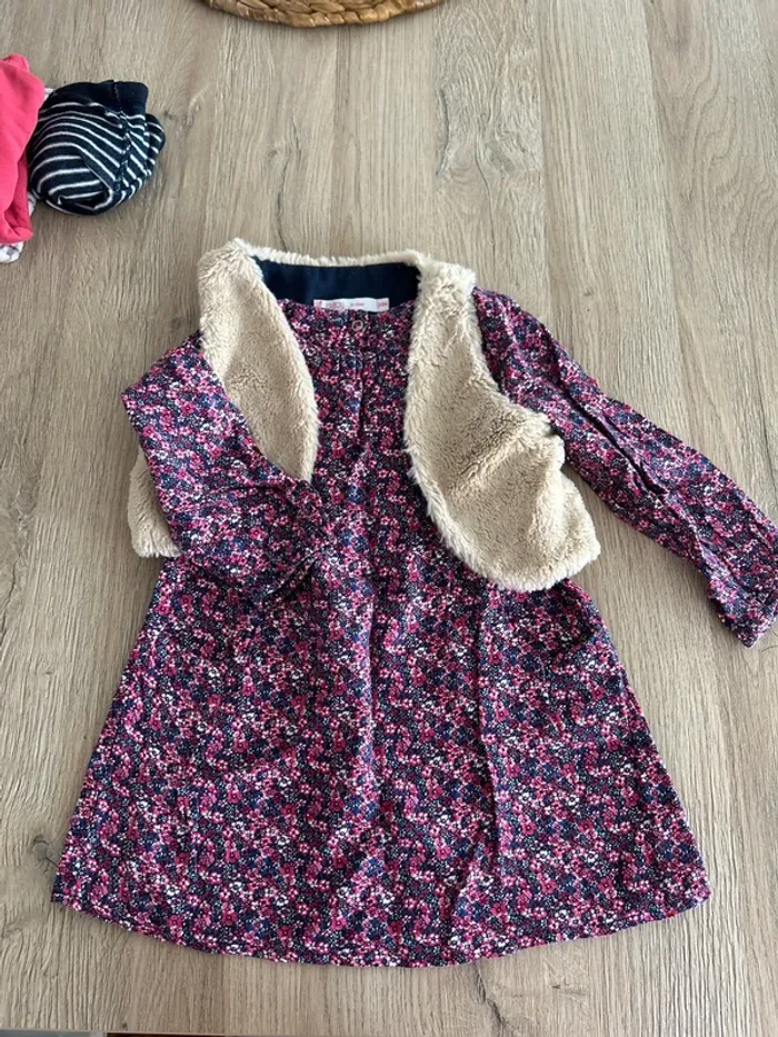 Robe + gilet - photo numéro 2