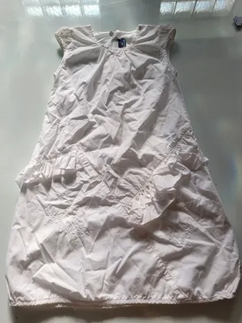 Robe blanche Sergent Major taille 7 ans