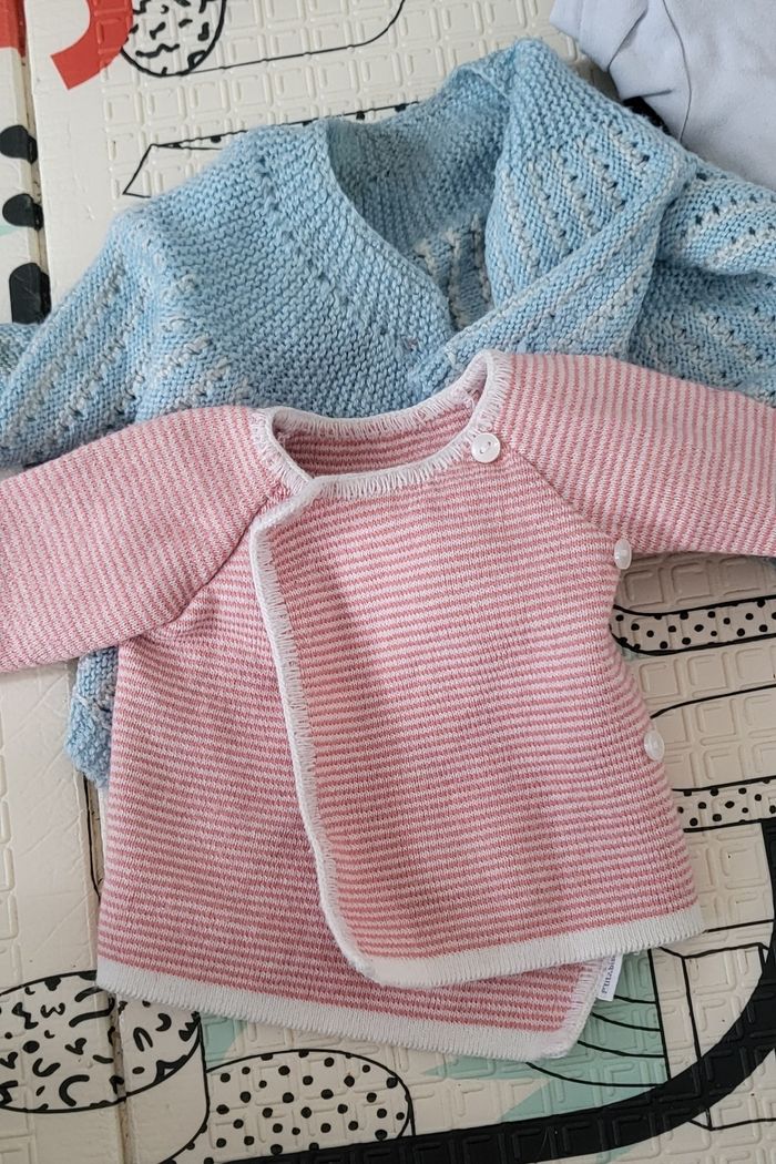 Lot vêtements 1 mois - photo numéro 8