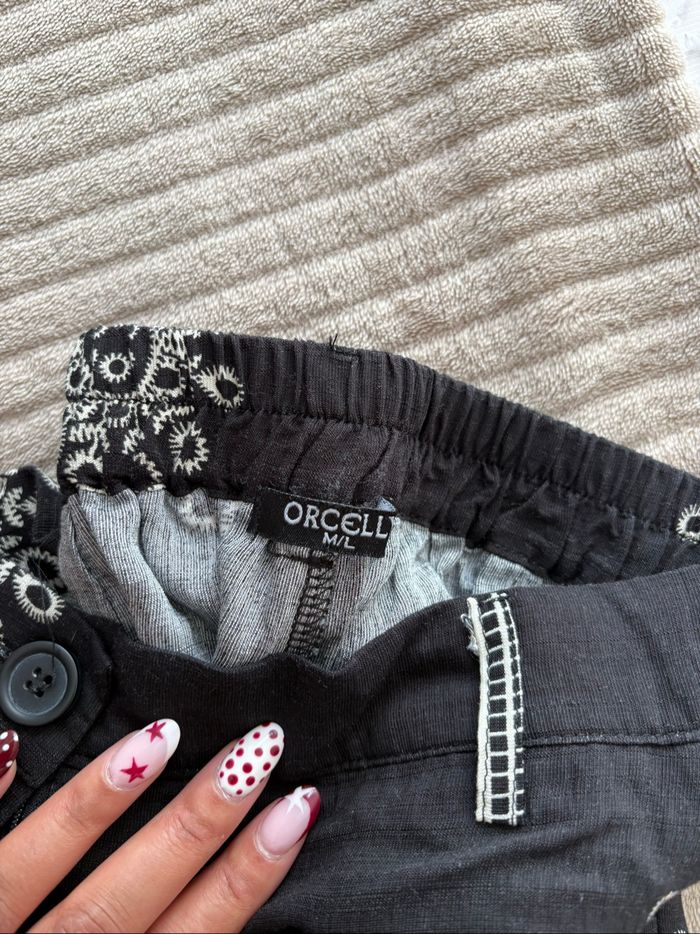 Pantalon fluide noir à motifs blancs – C’Denfer – Taille M/L - photo numéro 3
