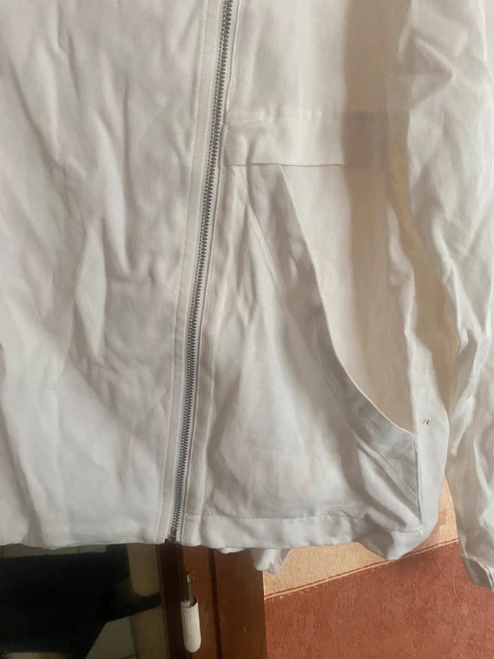 Veste légère taille 38 marque promod très bon etat - photo numéro 3