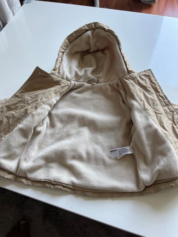 Manteau beige bébé