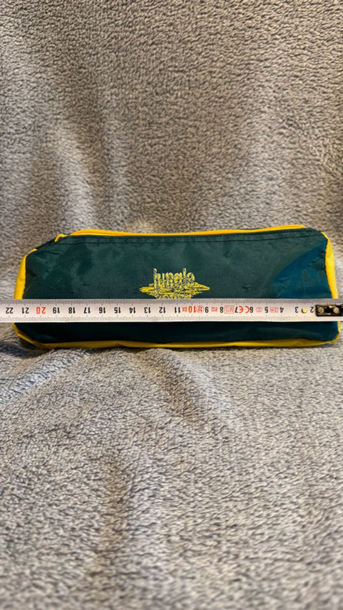 Trousse scolaire - photo numéro 2