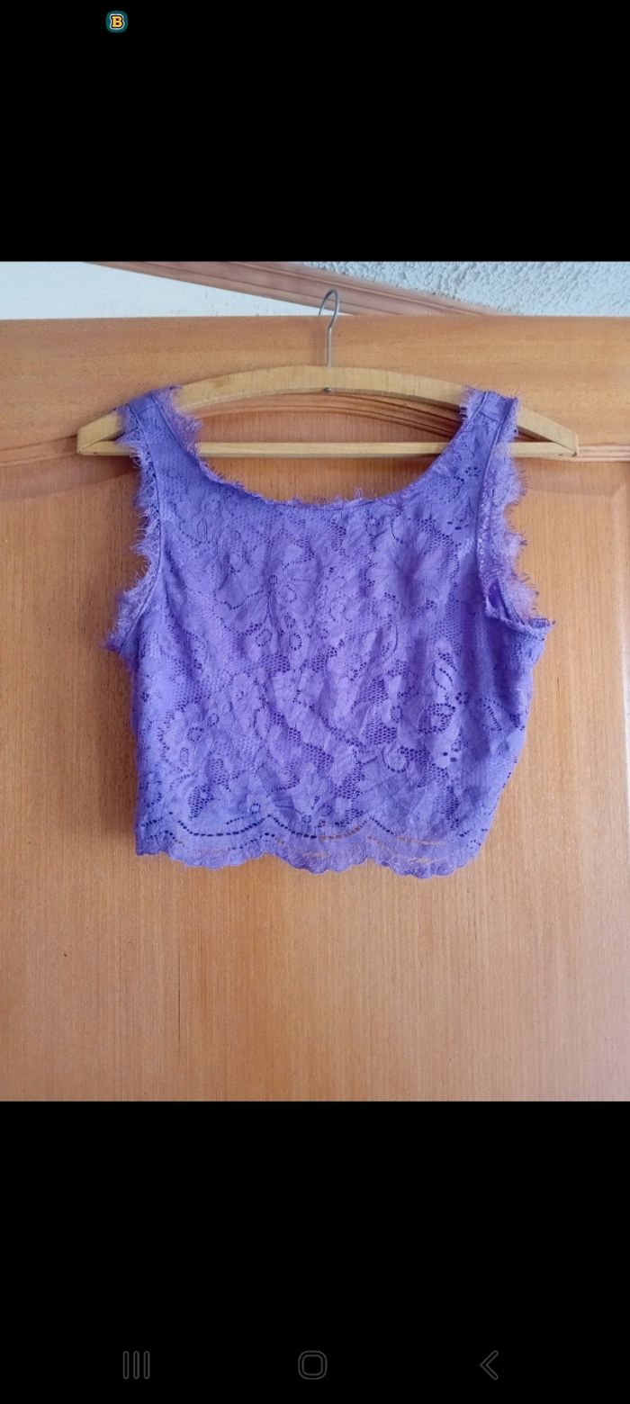 Croc top