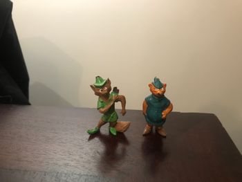 Figurine robin des bois vintage