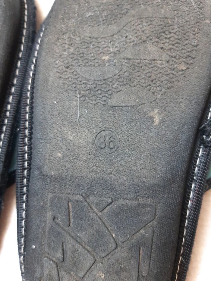 Chaussons garçon lapin crétins 36 - photo numéro 3