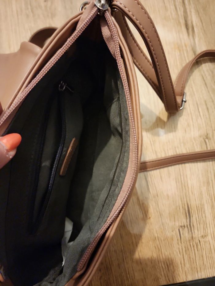 Sac à main ou bandoulière - photo numéro 4