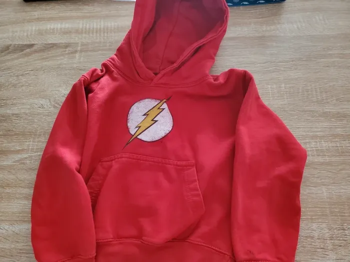 Pull à capuche Flash 3-4 ans