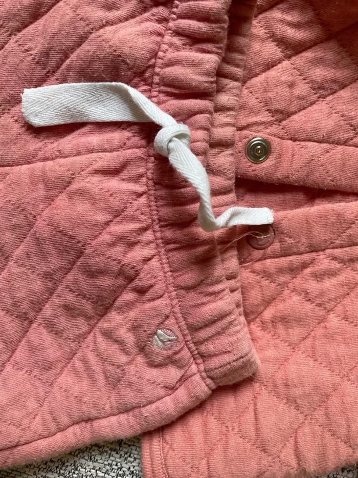 Ensemble corail matelassé Petit bateau 6 mois - photo numéro 3