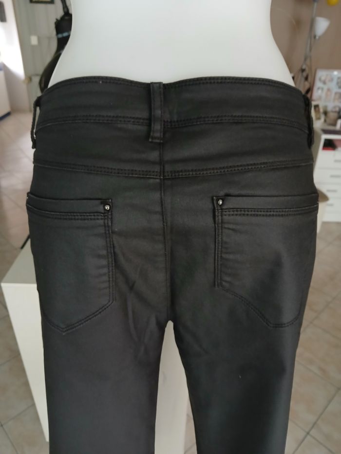 Pantalon enduit T40. - photo numéro 3