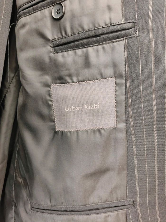 Costume urban Kiabi noir avec fines rayures - photo numéro 2