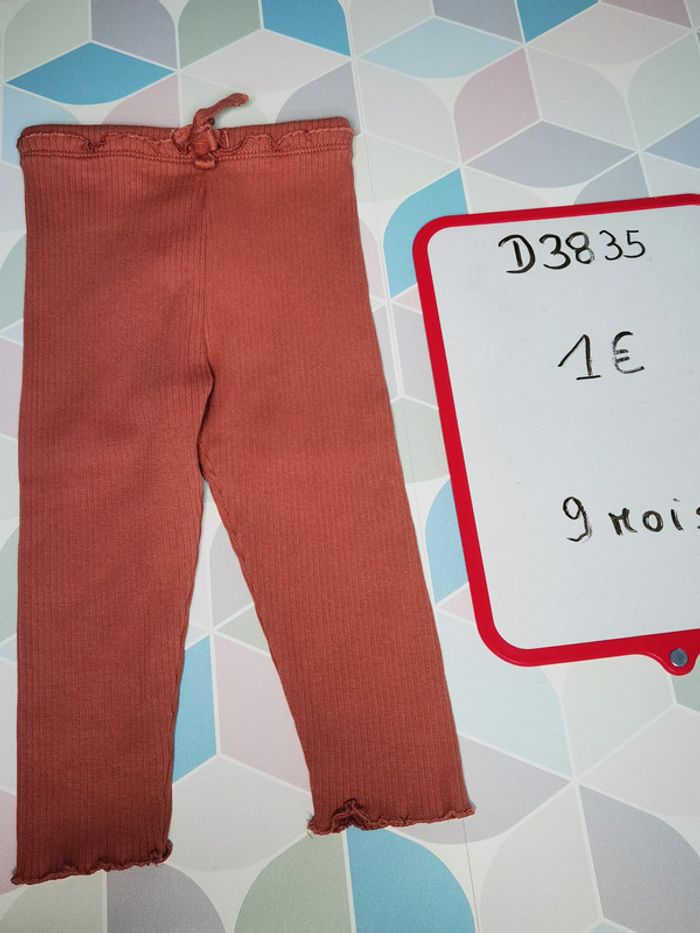 D3835 - legging fille 9 mois - photo numéro 3