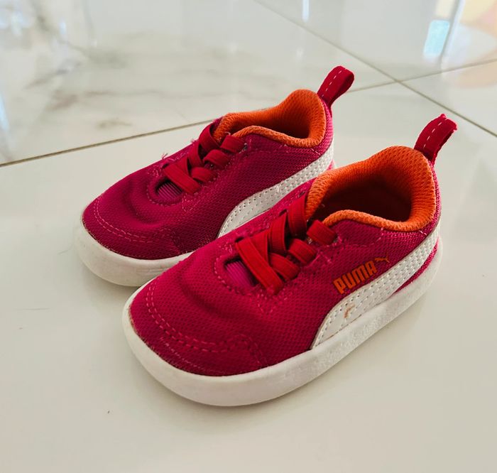 Basket fille Puma taille 20 - photo numéro 2