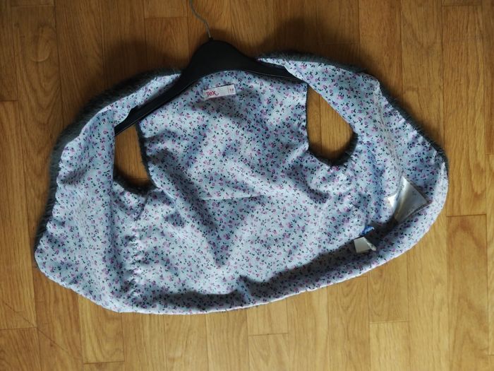 Gilet 7/8 ans fille - photo numéro 3