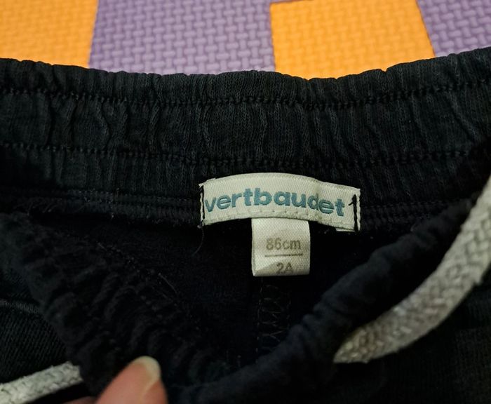 Short bleu marine, vertbaudet, taille 24 mois (86 cm) - photo numéro 3